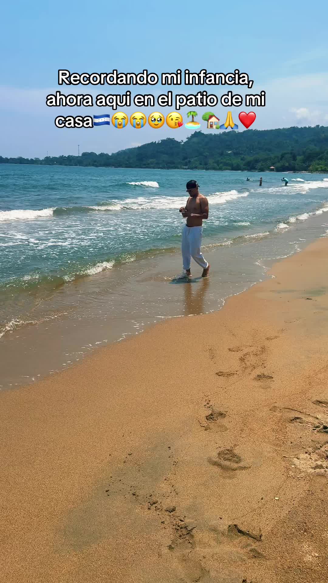 @Nekomejia