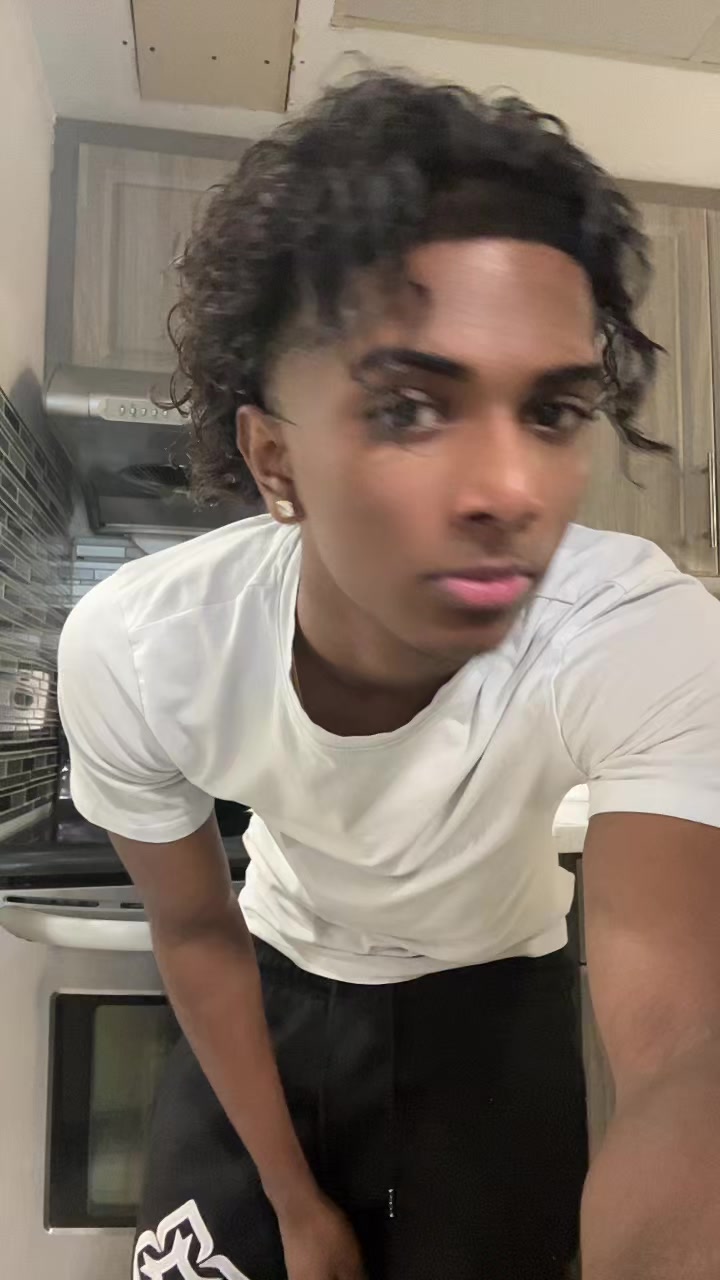 @thehoesluvflashh