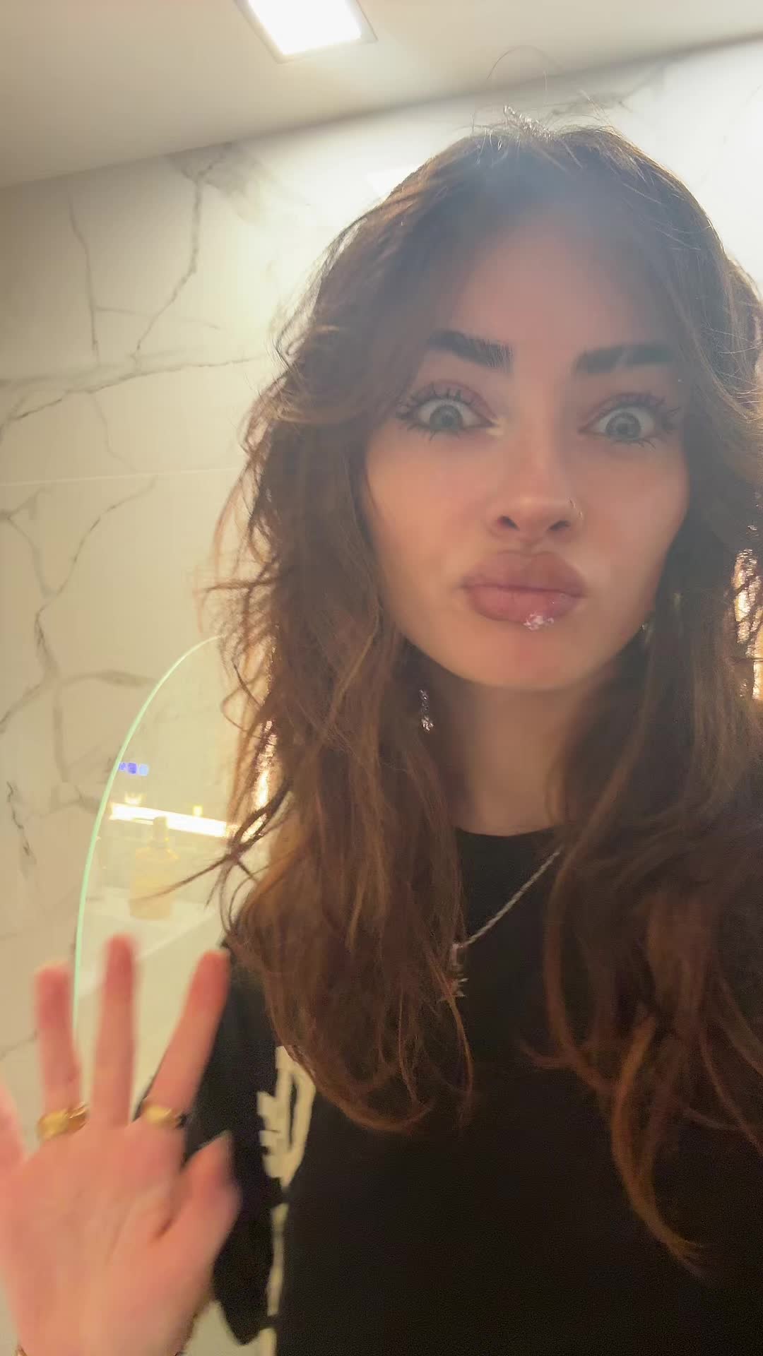 @gg