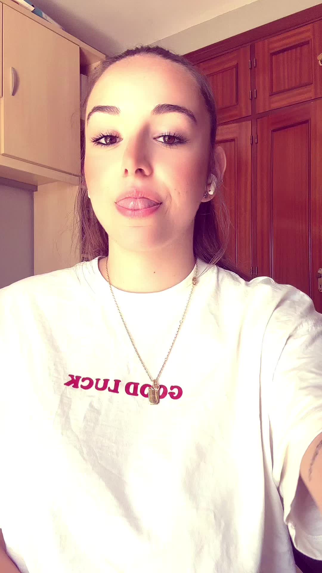 @Paula