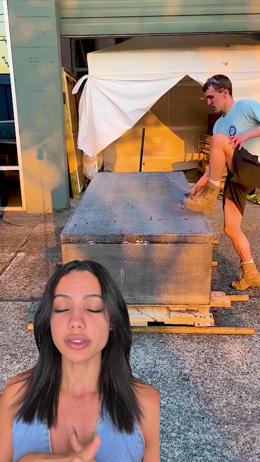 @itsvictoriahale