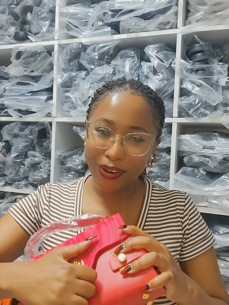 @Gracey Stores