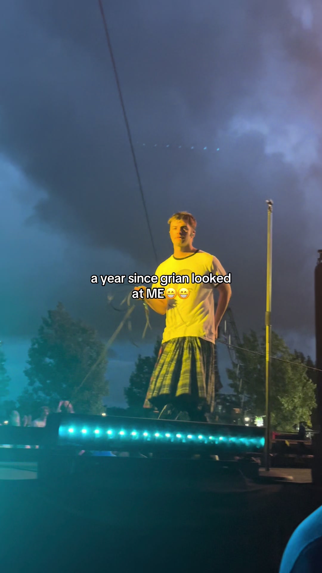 @j ౨ৎ