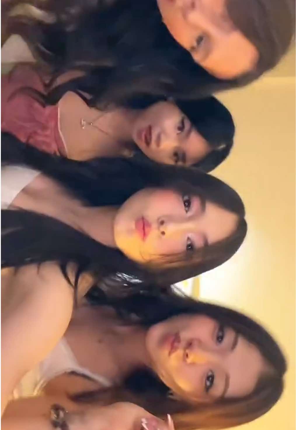 @Ana&euml;lle