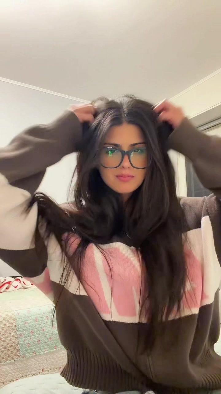 @Renata