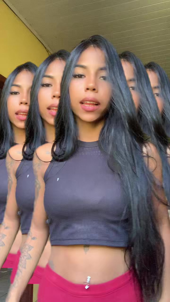 @🧸