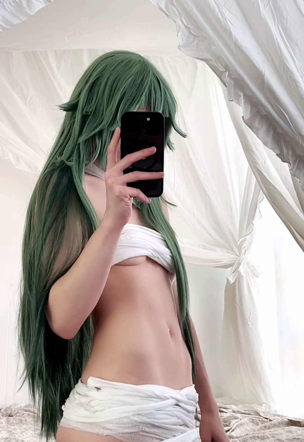 @gothicdollly