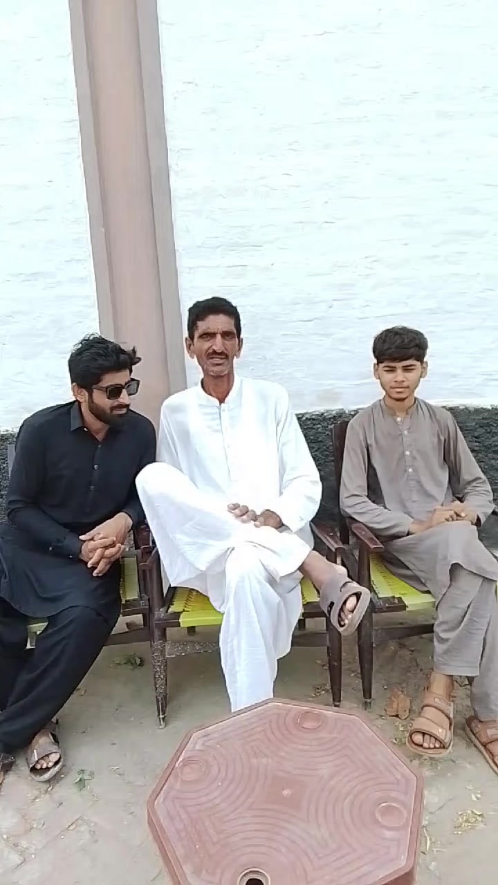@m Khalid Abbas