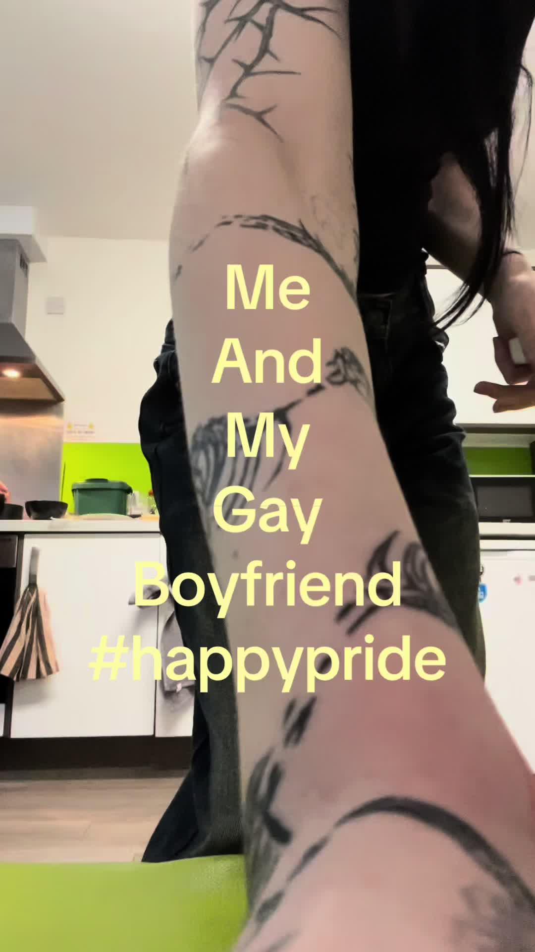 @auravaee
