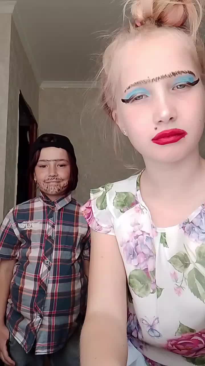 @TT | ★&bull;𝙻𝙴𝚁𝙰&bull;★