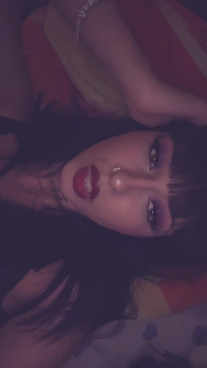 @🫥