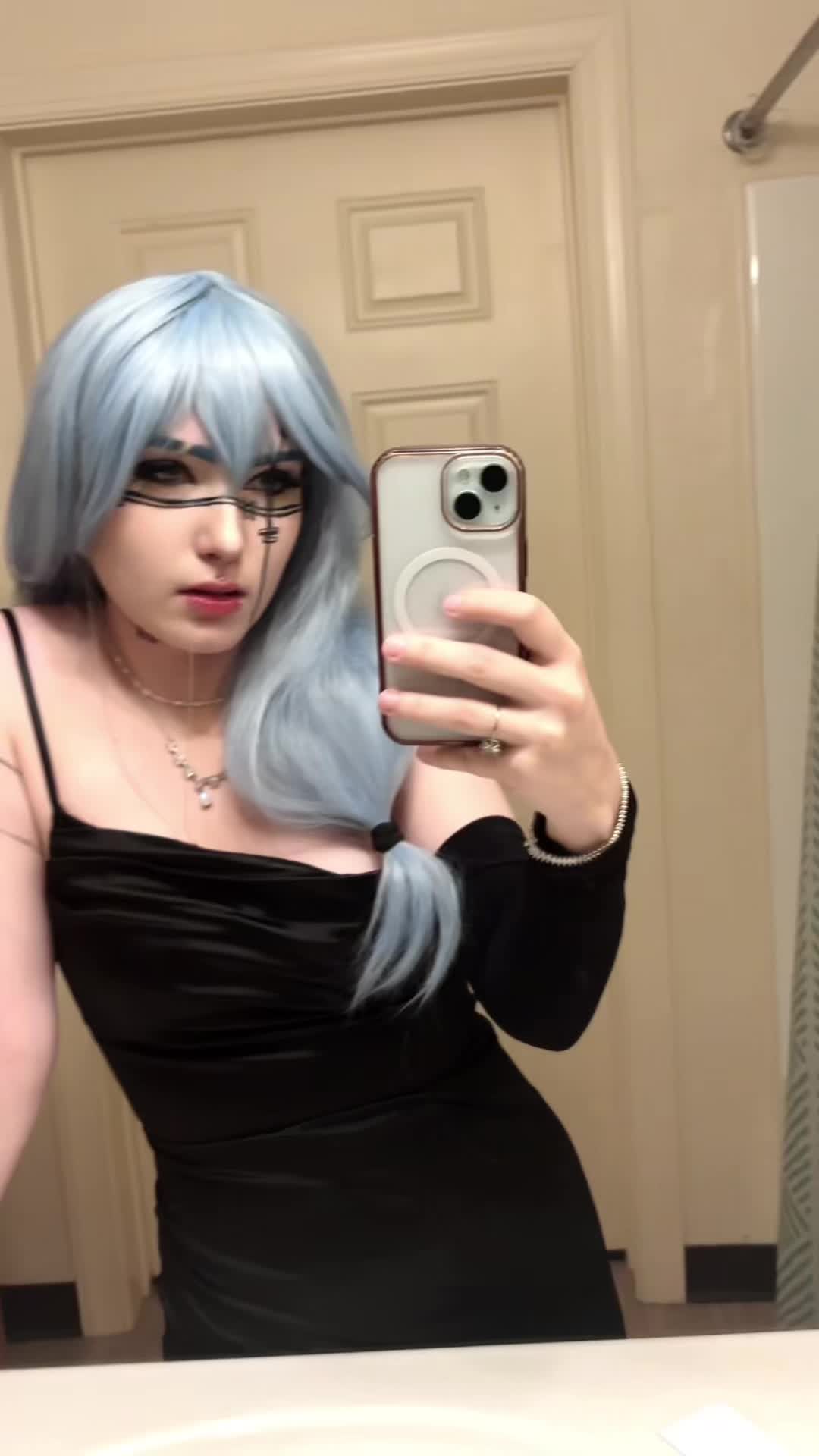 @CassieCosplays