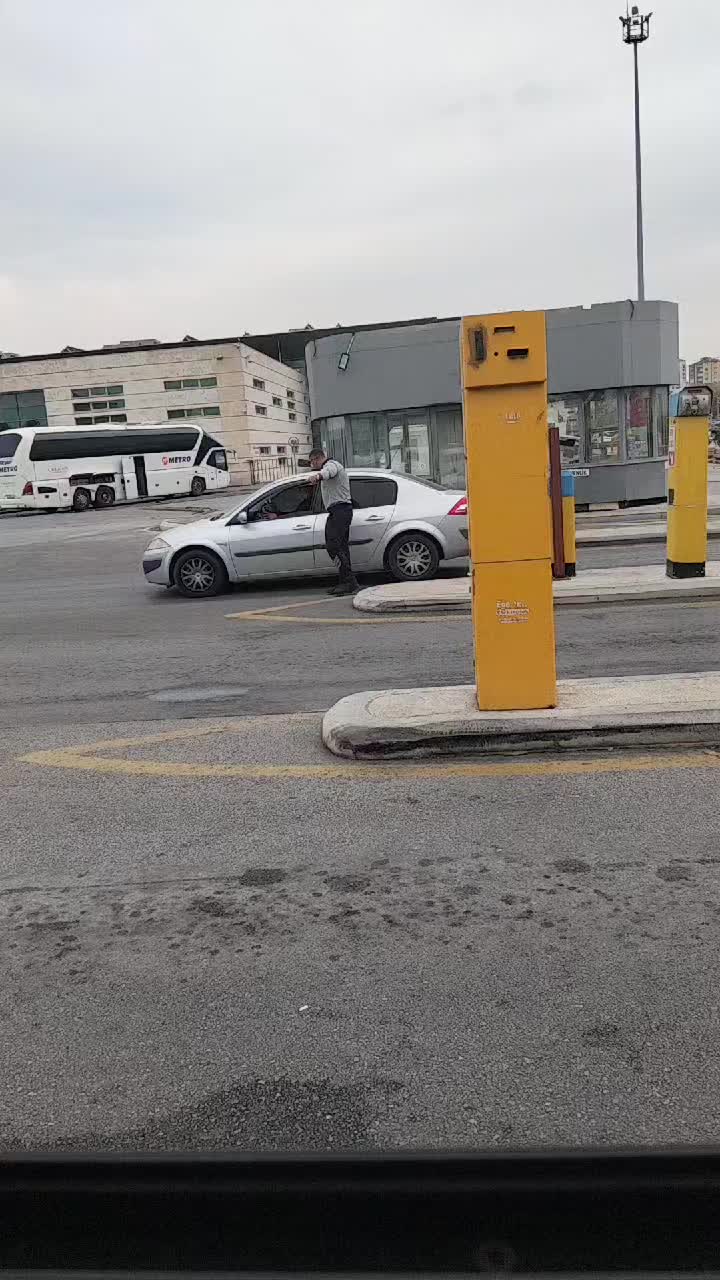 @Mustafa Karakan