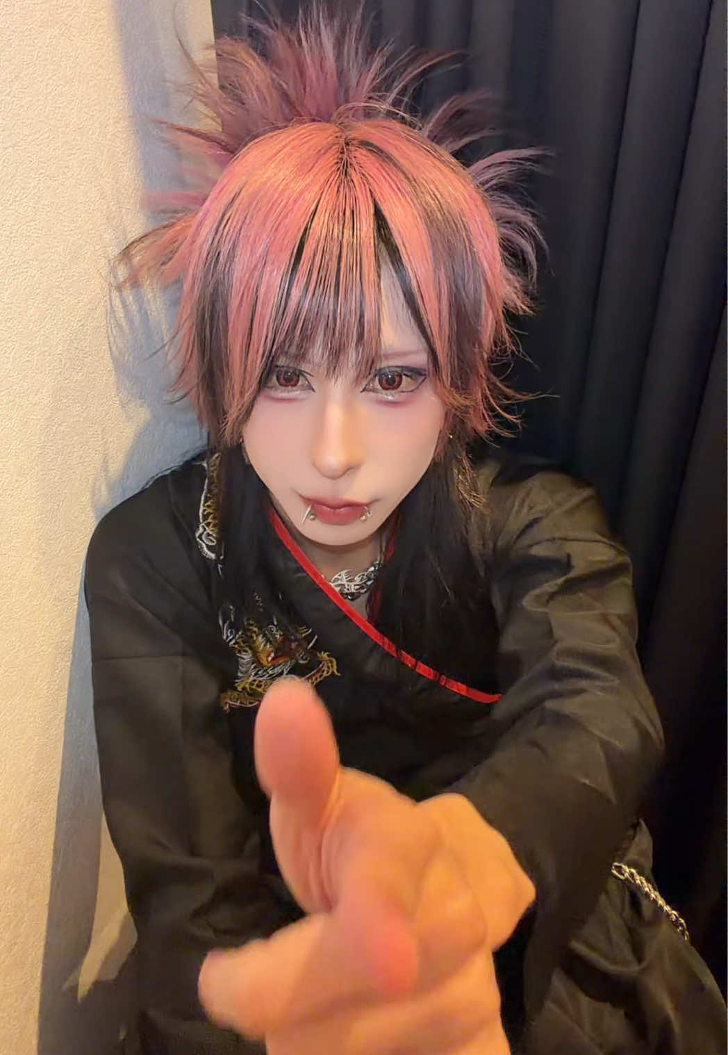 @スウ