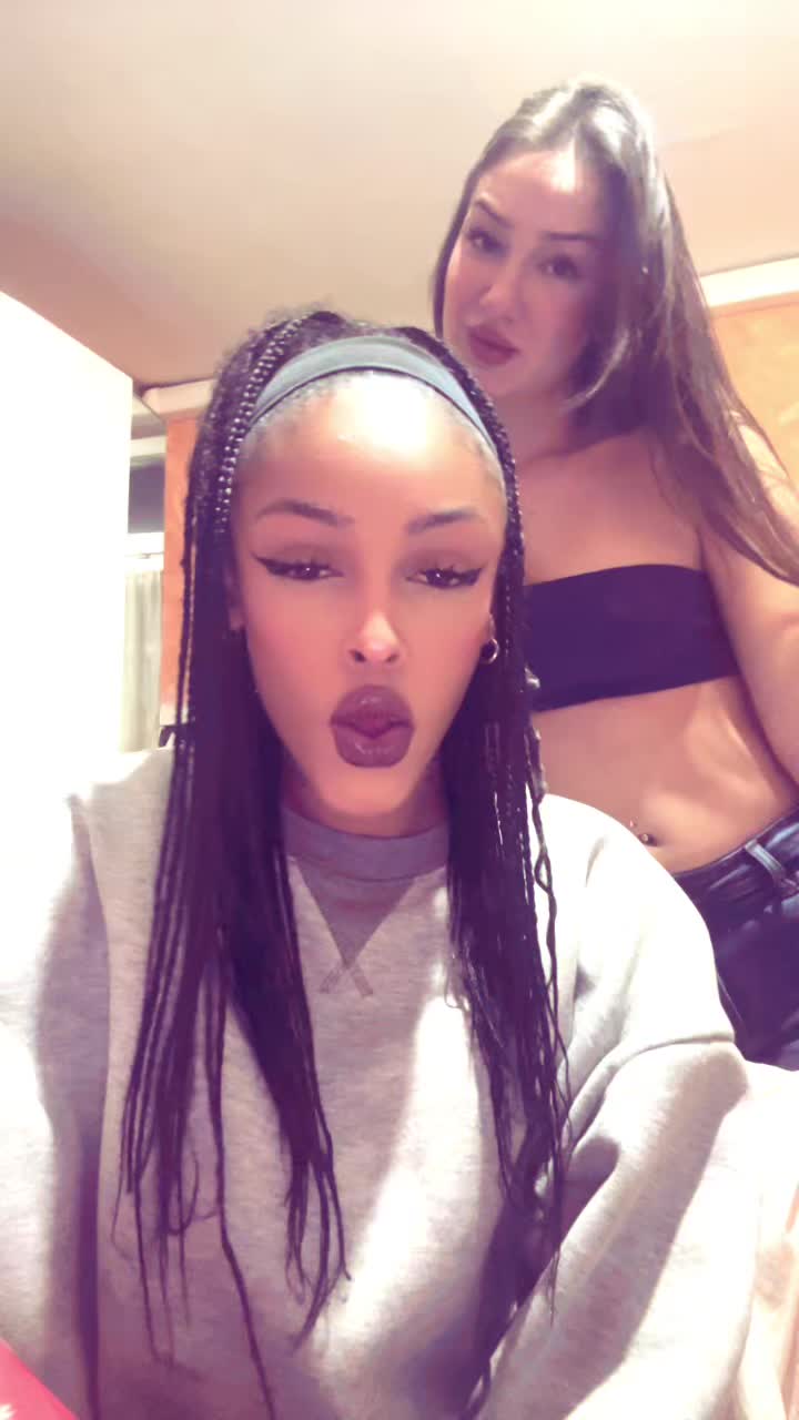 @Titti