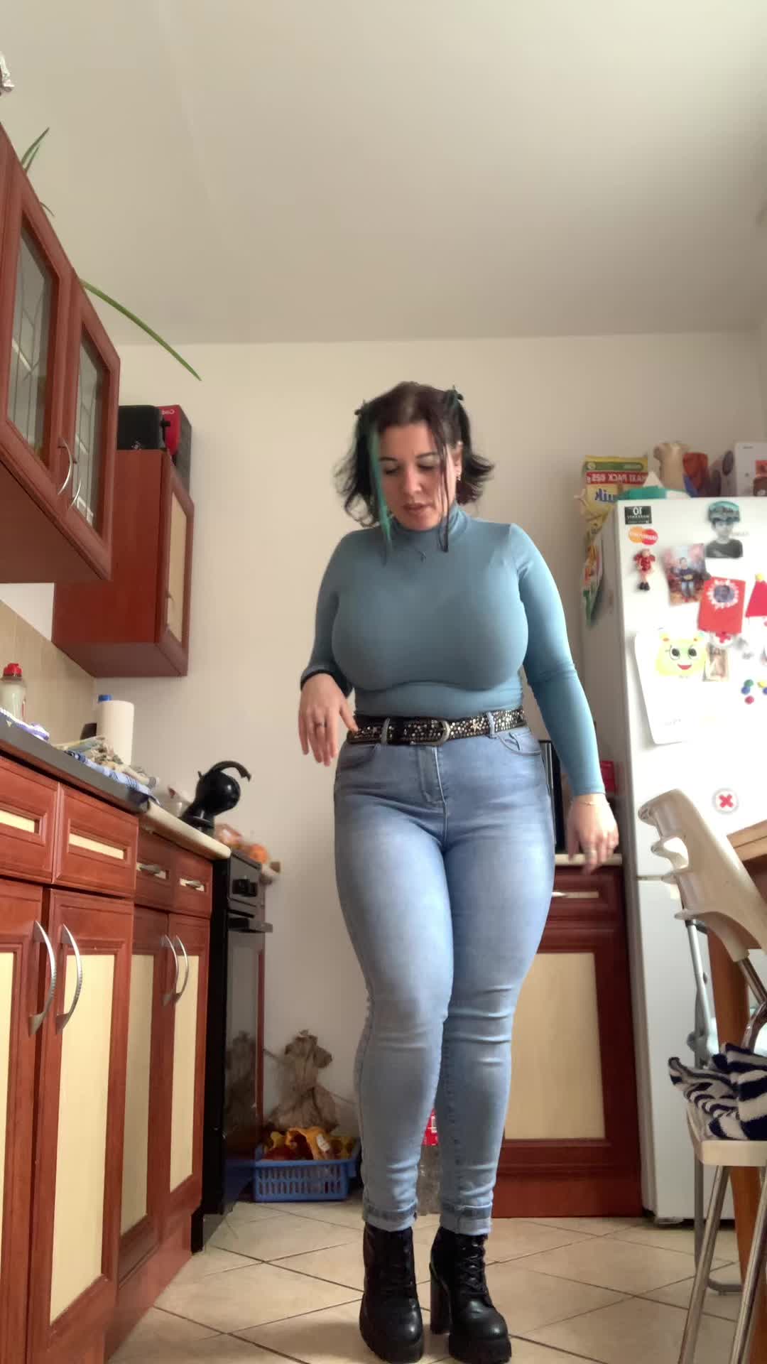 @Enyinya