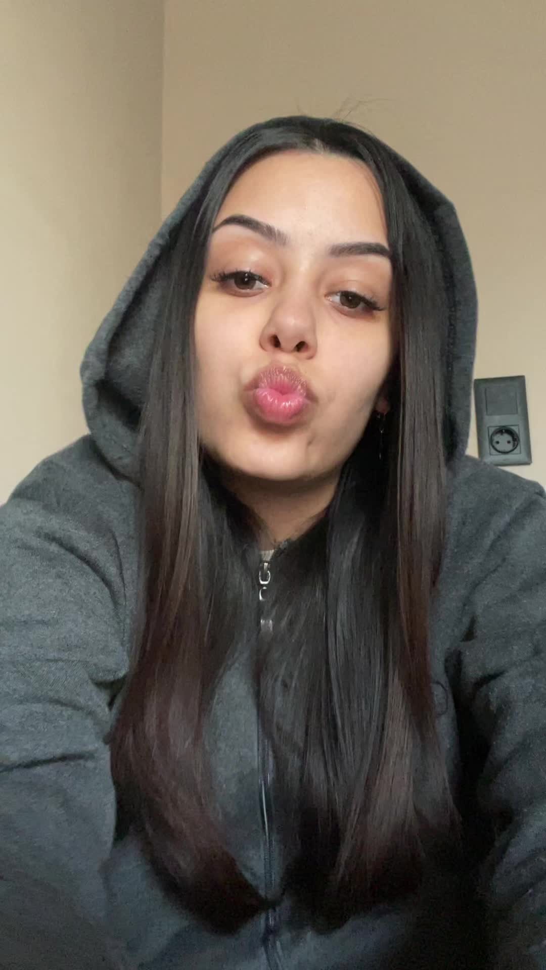 @vivi🤓
