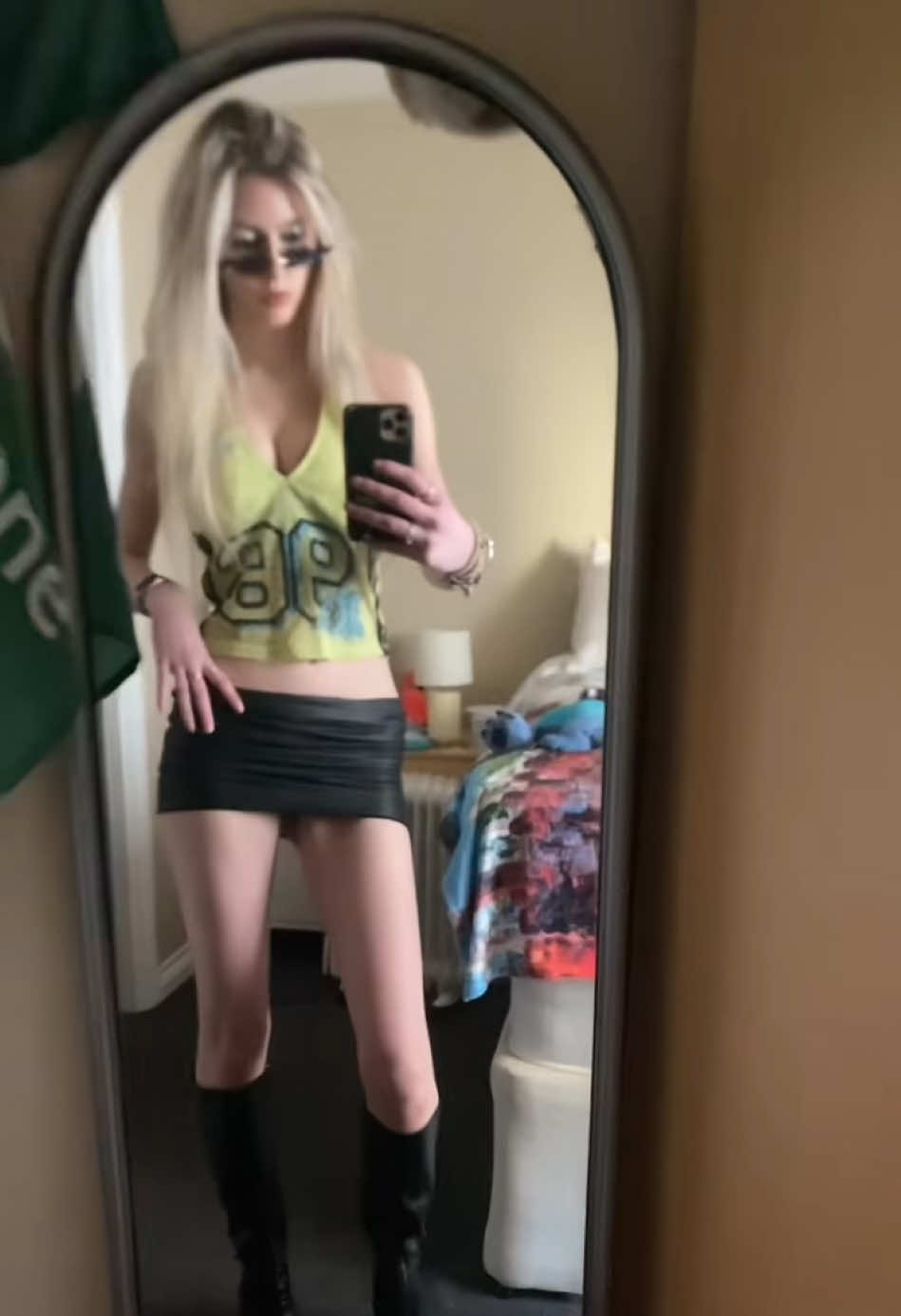 @Eva