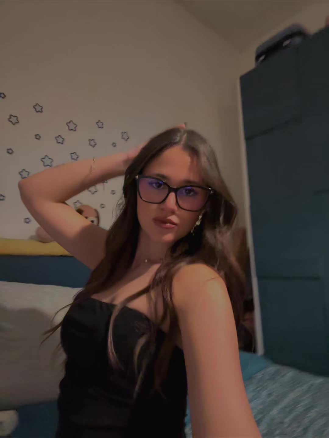 @fè