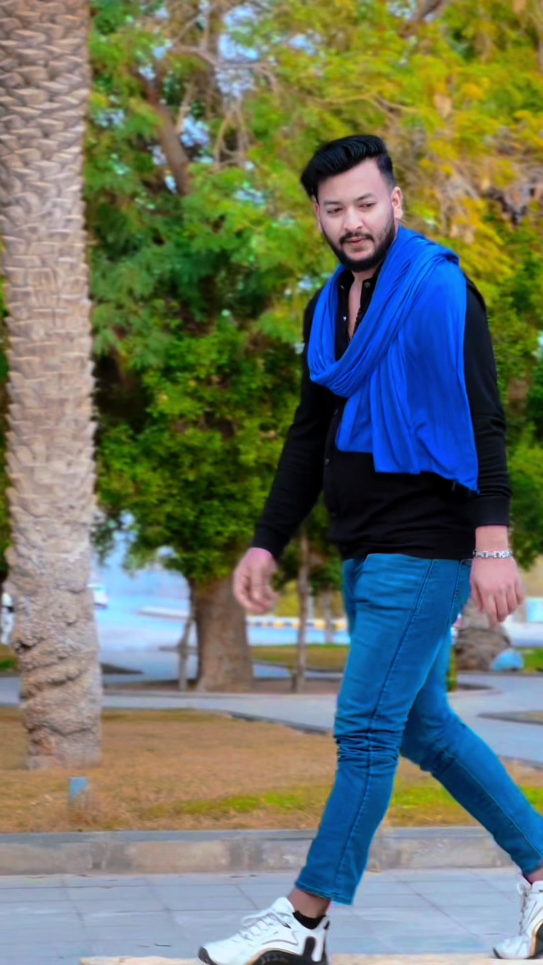 @SILENT BOY HASANđĨđĨ