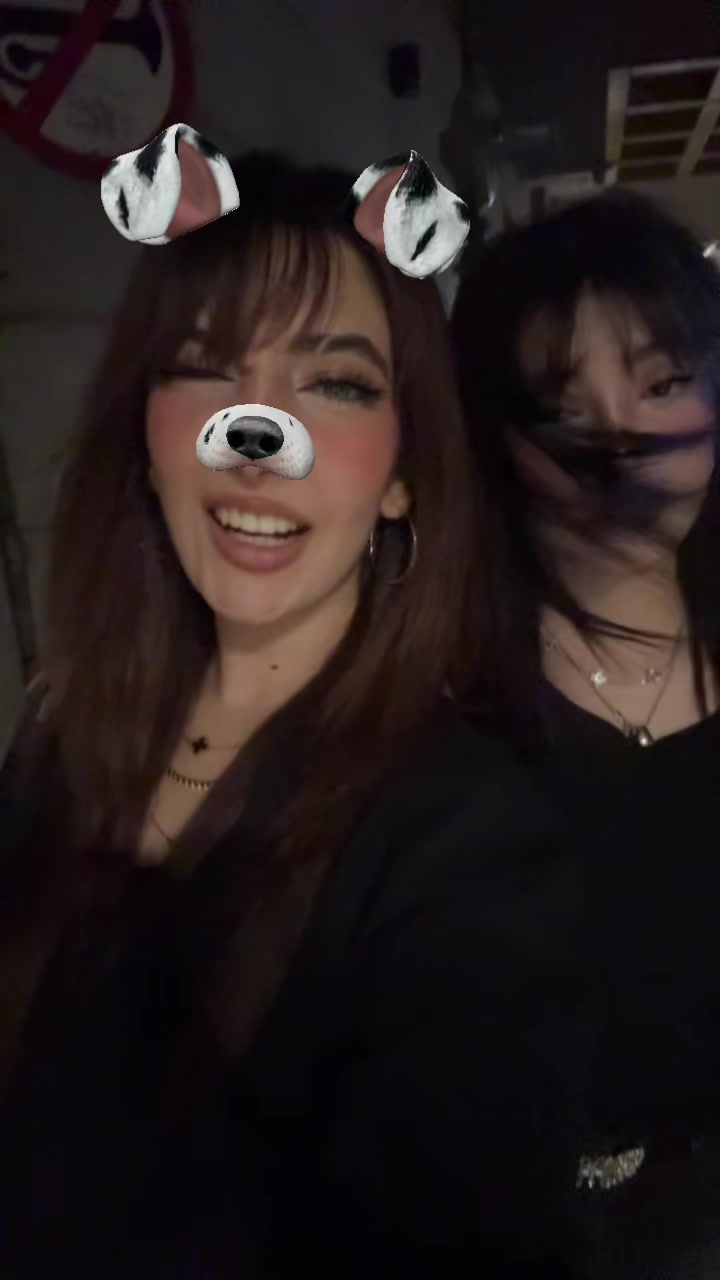 @روژآن
