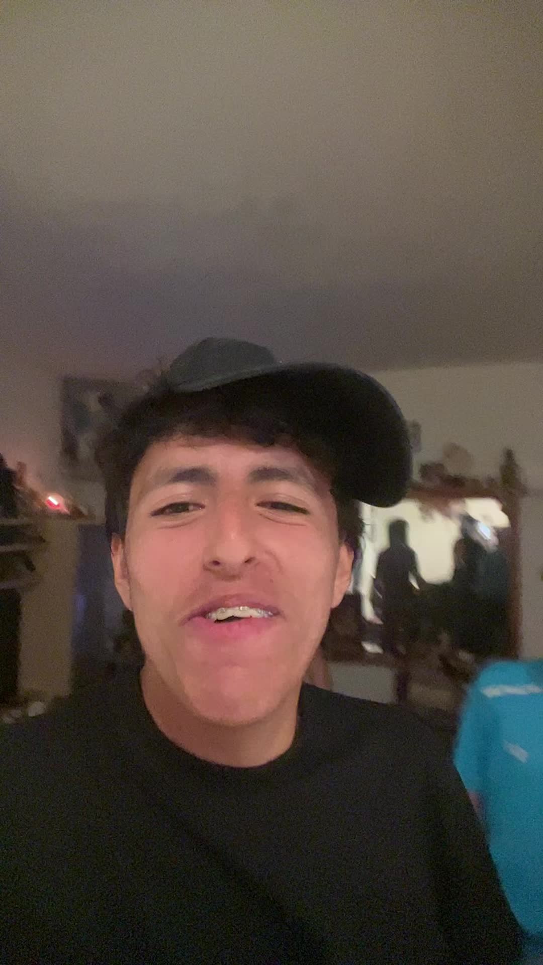 @loucas_mrn