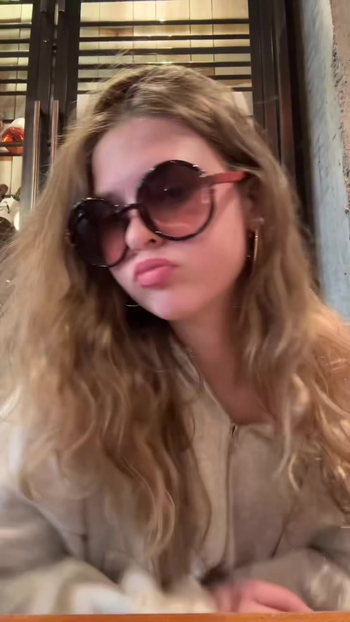 @Anais Elise