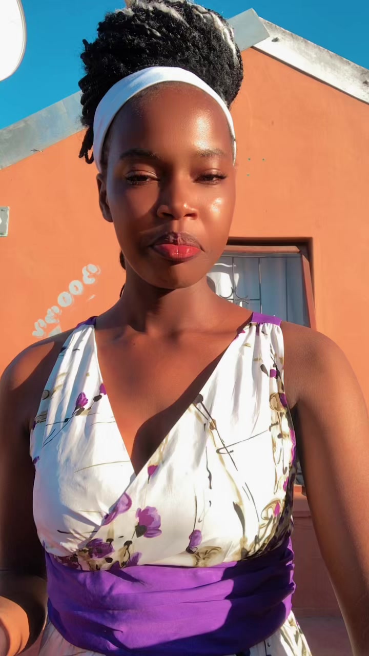 @Celine 🇿🇼🇿🇦