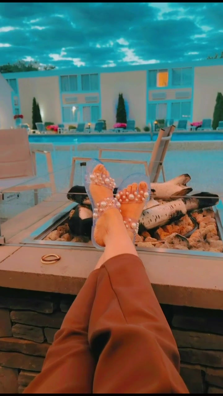 @🦋مومنہ🦋