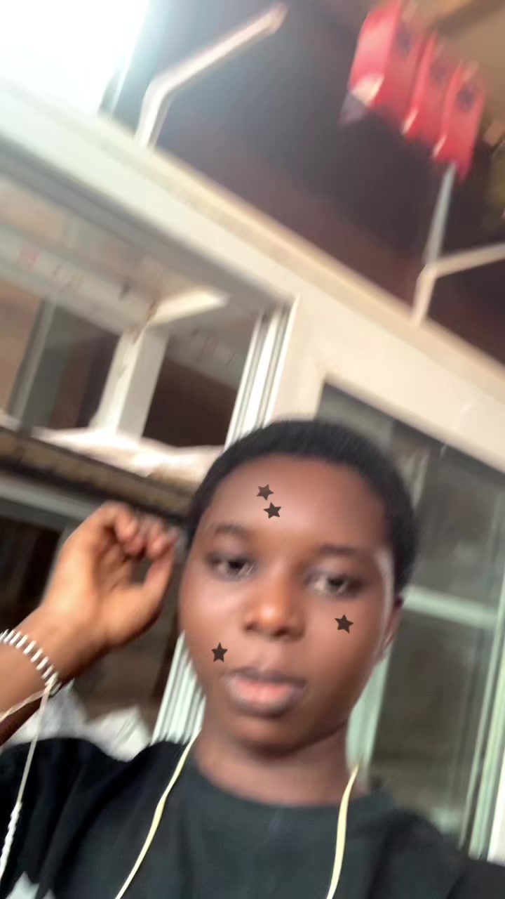 @Yaa 🦋Rhod 👩❤️💋👩🥰🥰
