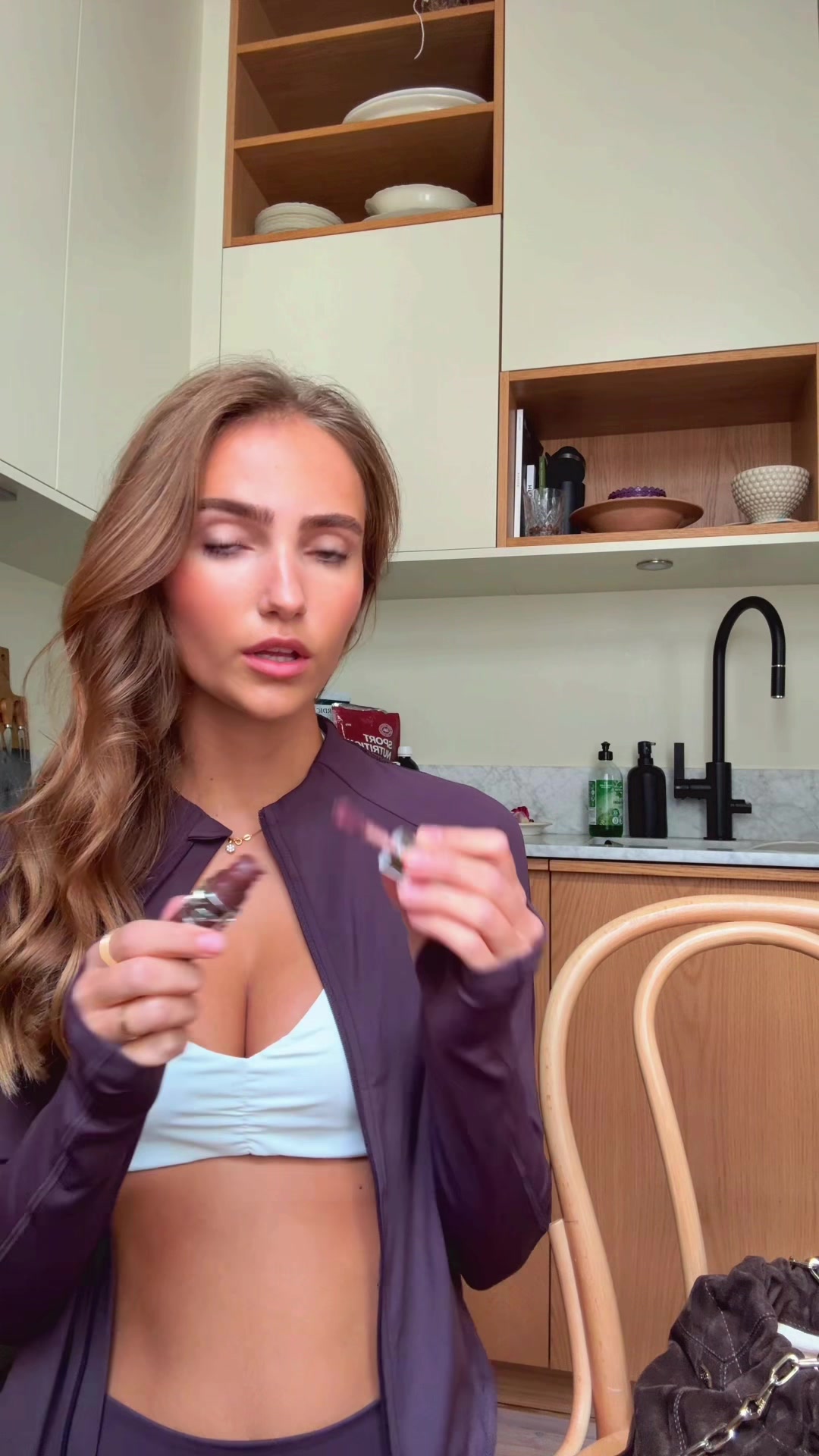 @Correee