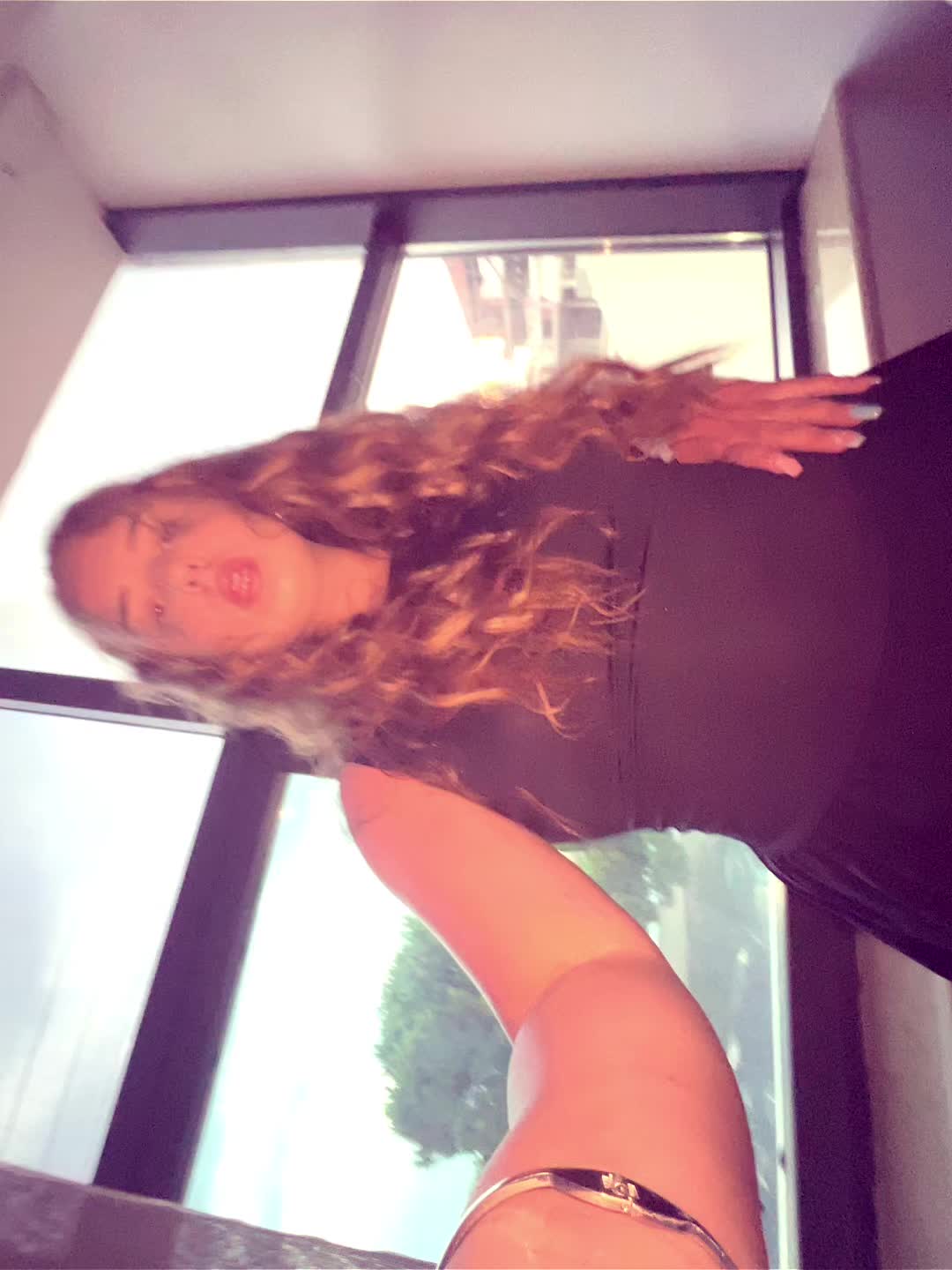 @adi_ivaylova