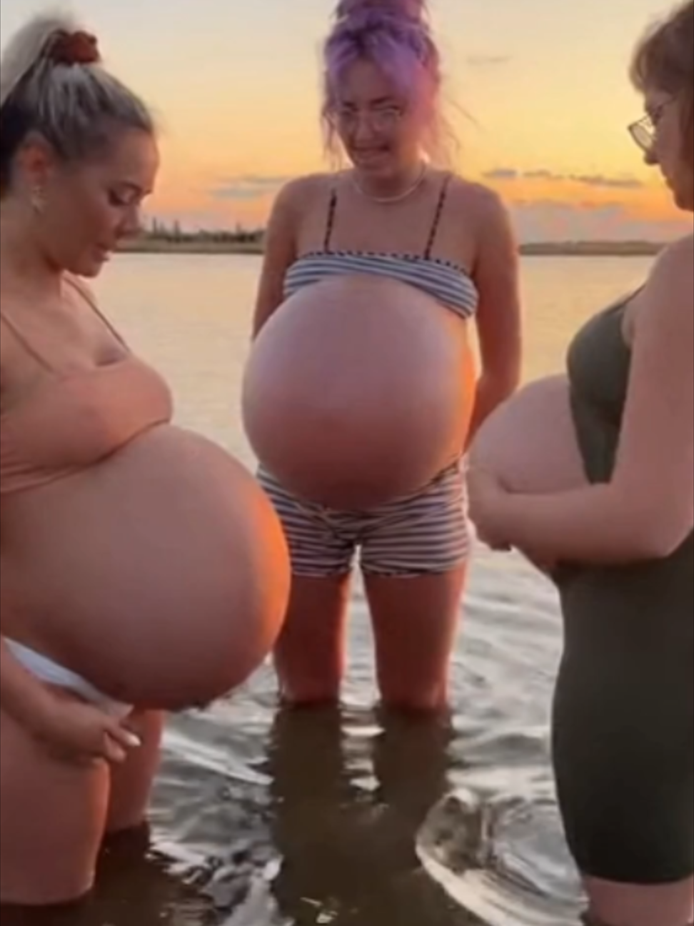 @Pregnant Teacher