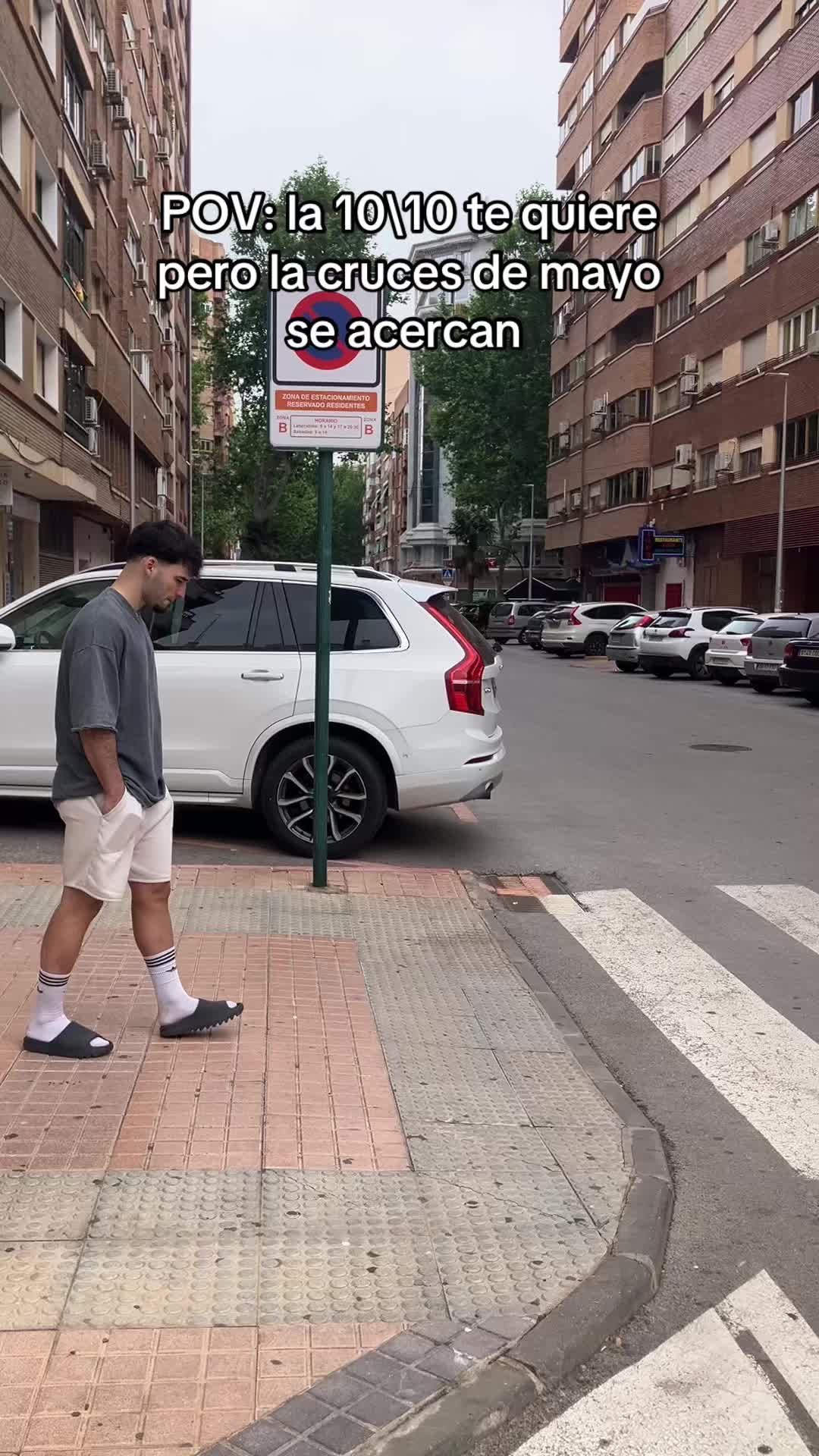 @✝️