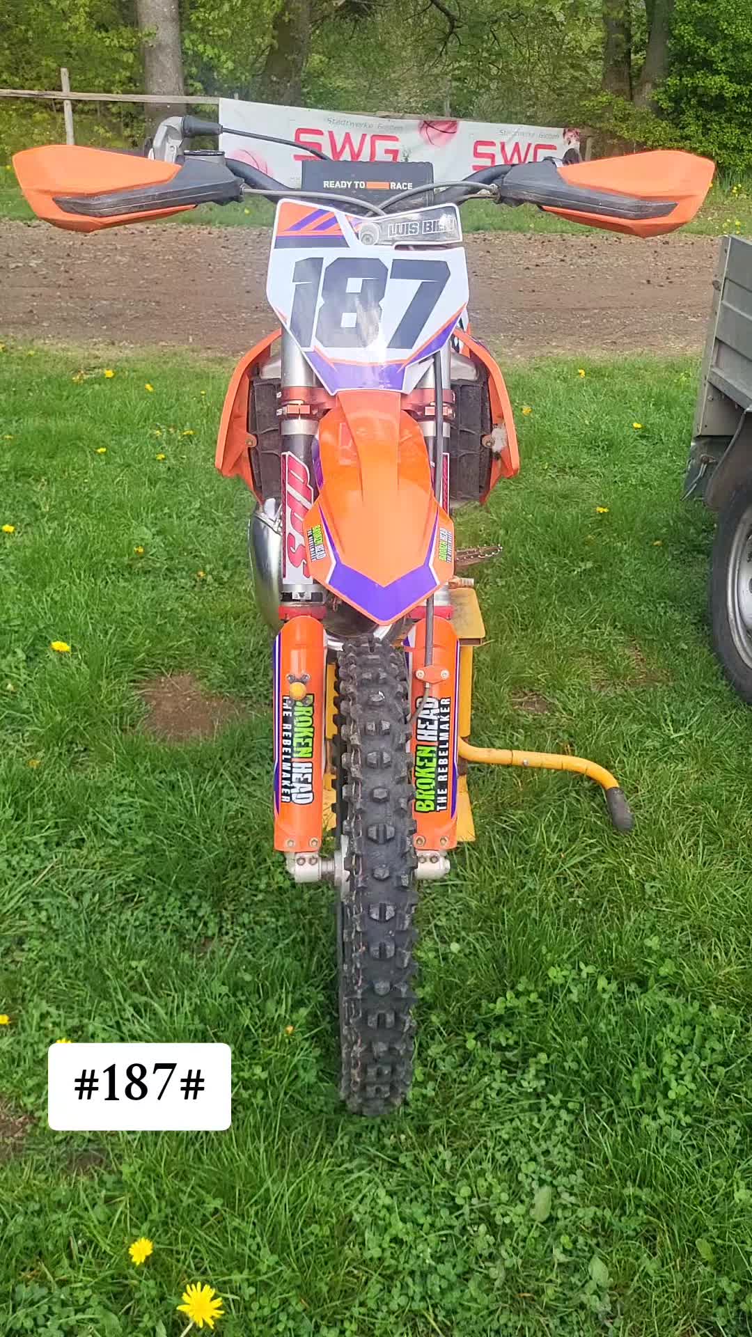 @Yamaha/KTM-Lui's proud Mum🤟