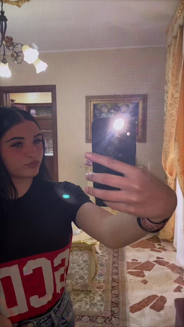 @𝓓💘