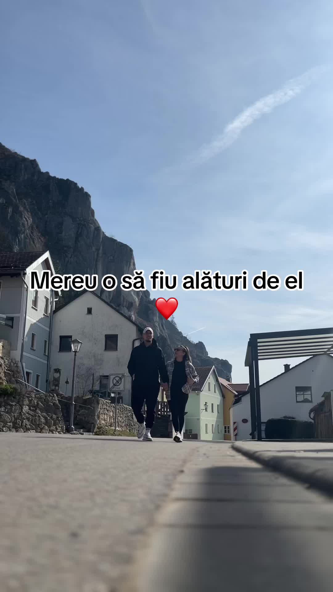 @𝓐𝓷𝓭𝓻𝓮𝓮𝓪 𝓗𝓪̂𝓷𝓬𝓾