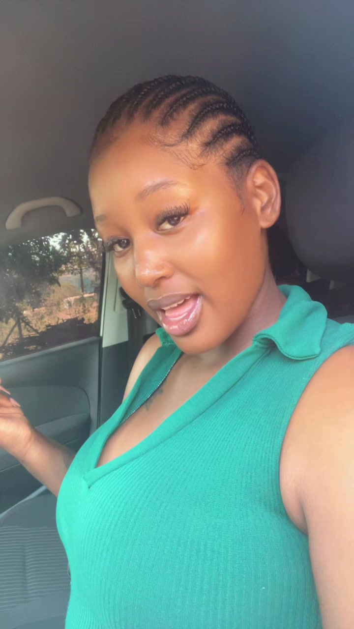@Sakhile🩶