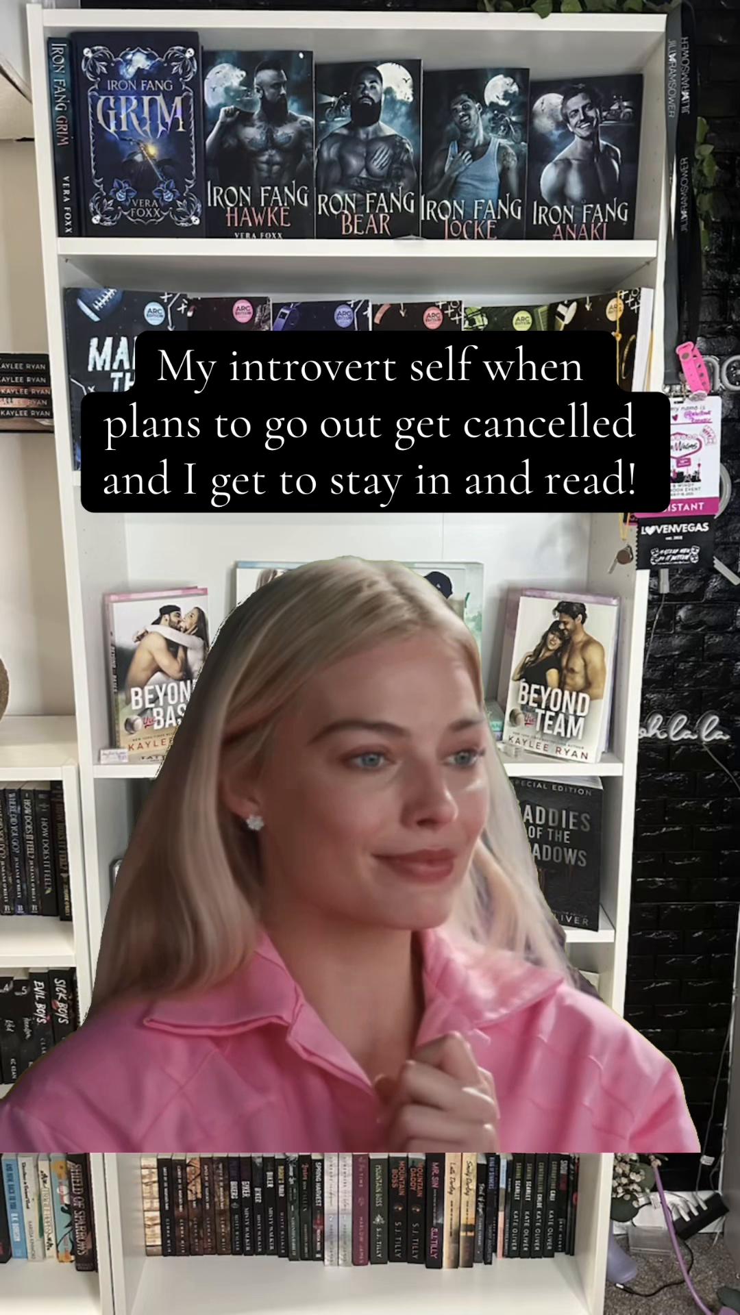 @rachelreadsromance32