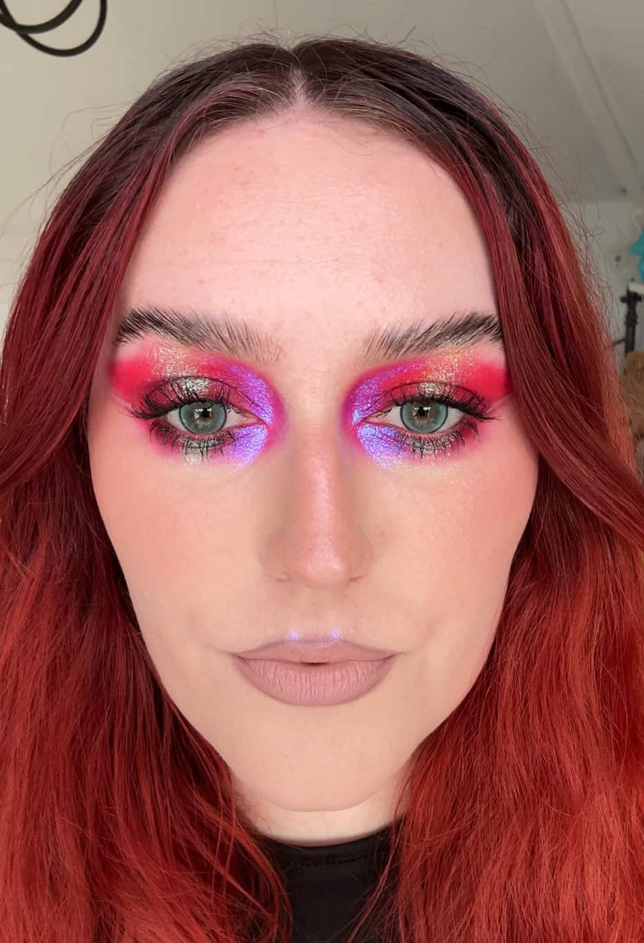 @Rainbow Meg 🌈 Sparkly Makeup✨
