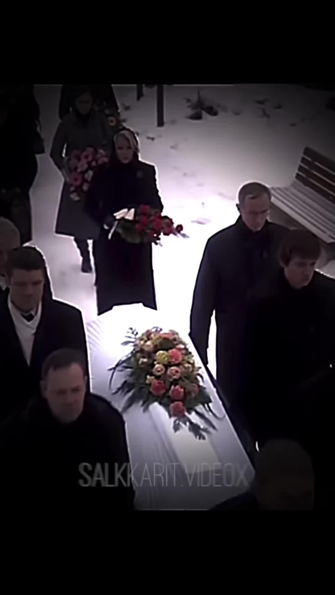 @Salkkarit