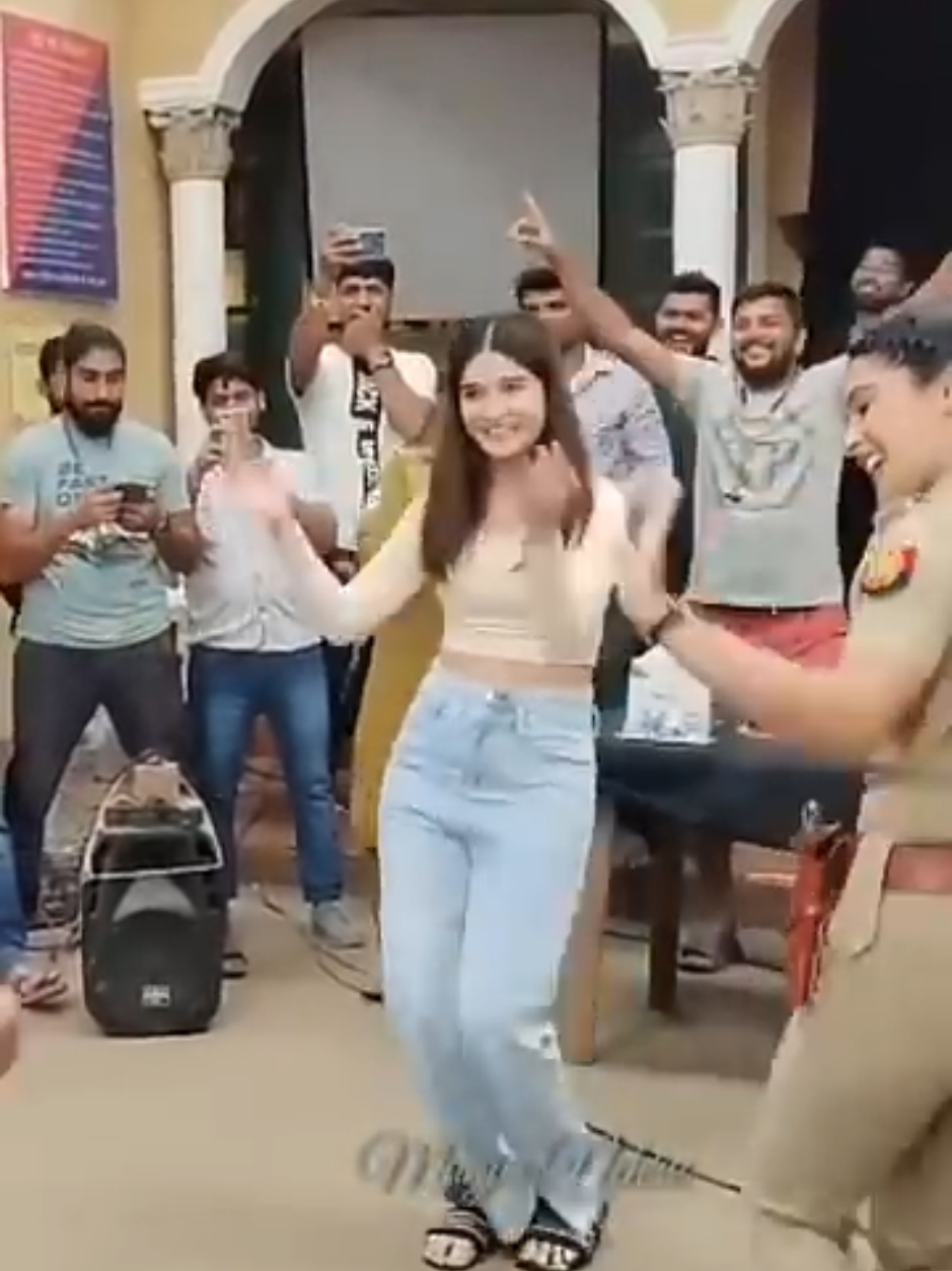 @Yukti Kapoor officially