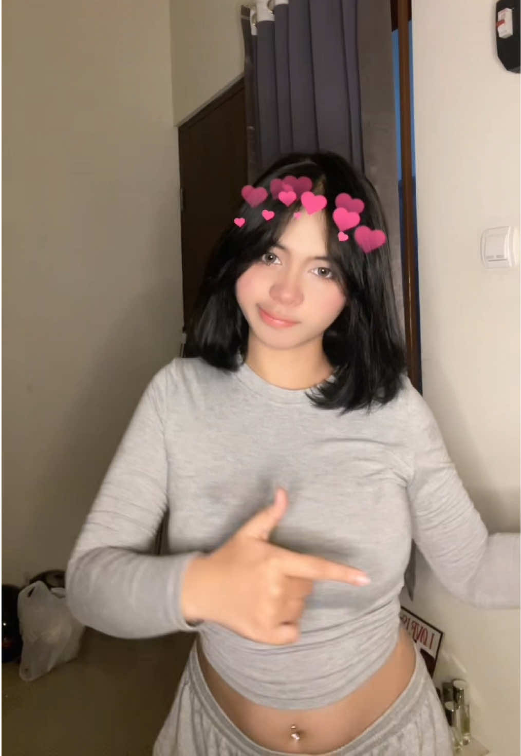 @niccoorrobin