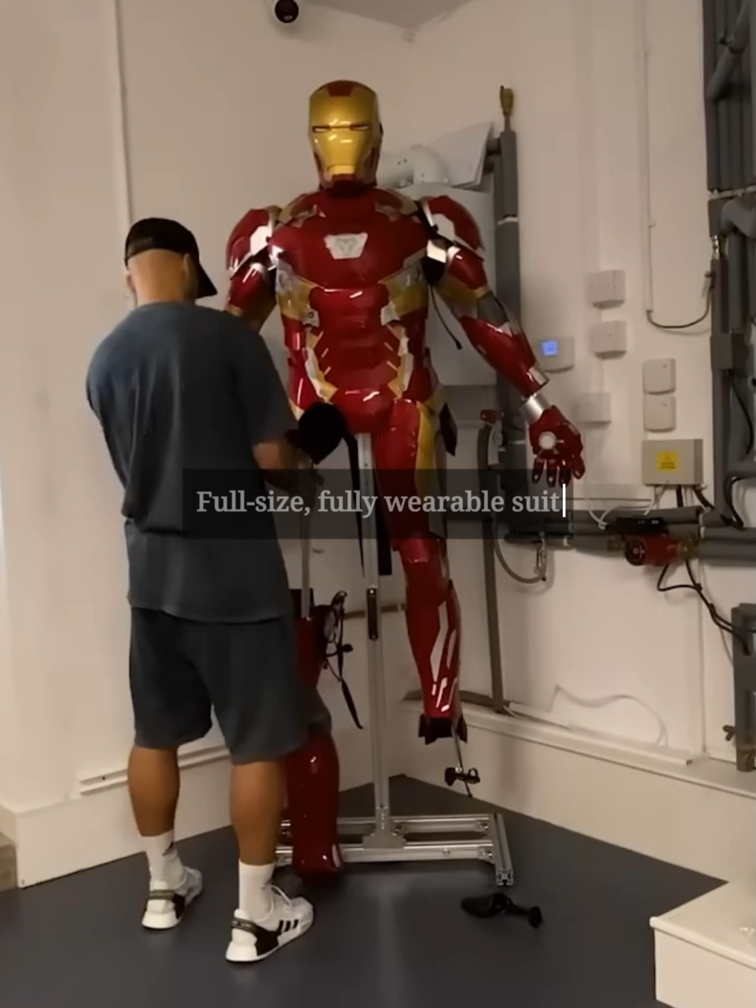 @ExoArc | Real Hero Tech