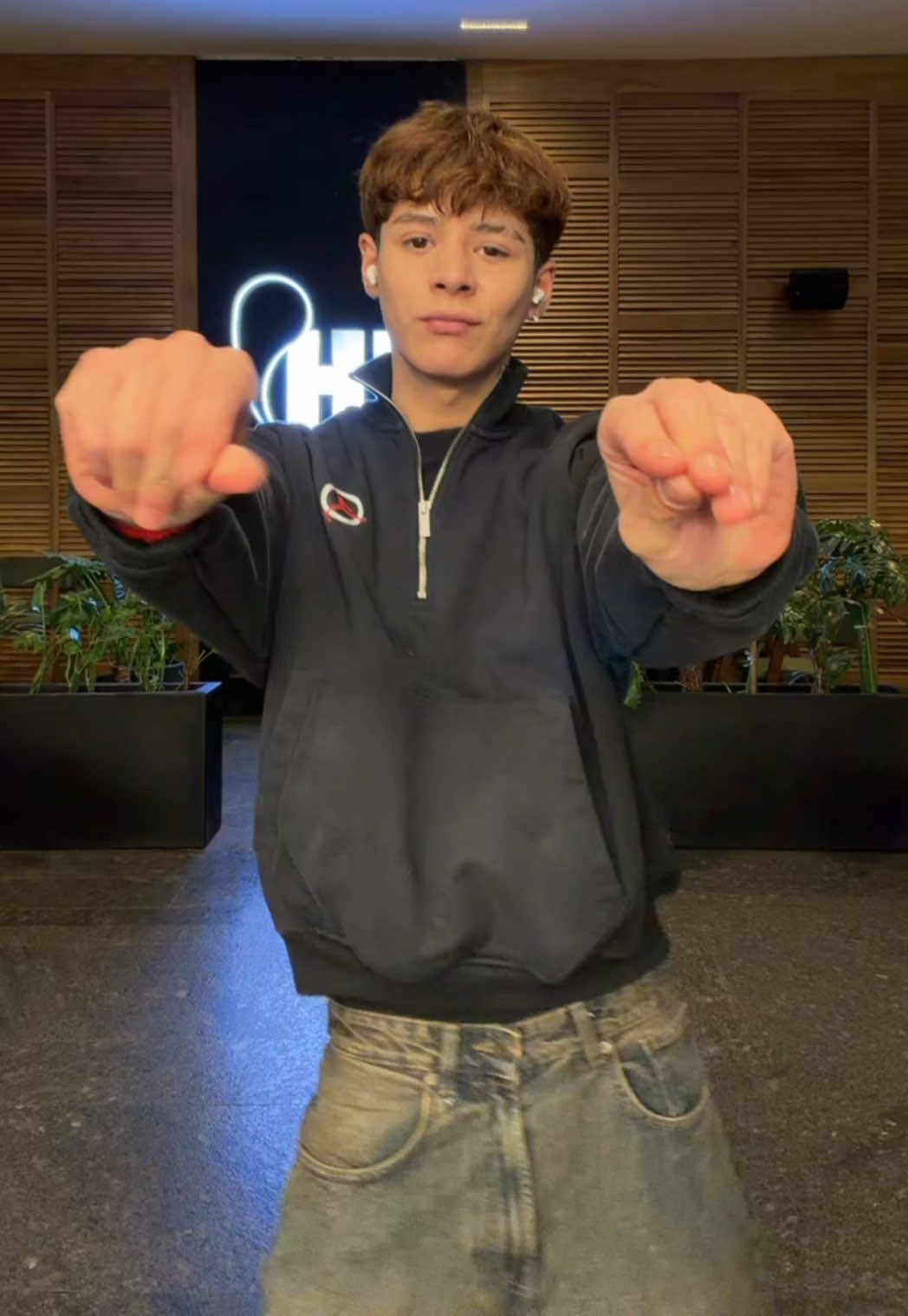 @estebanwoo🦠