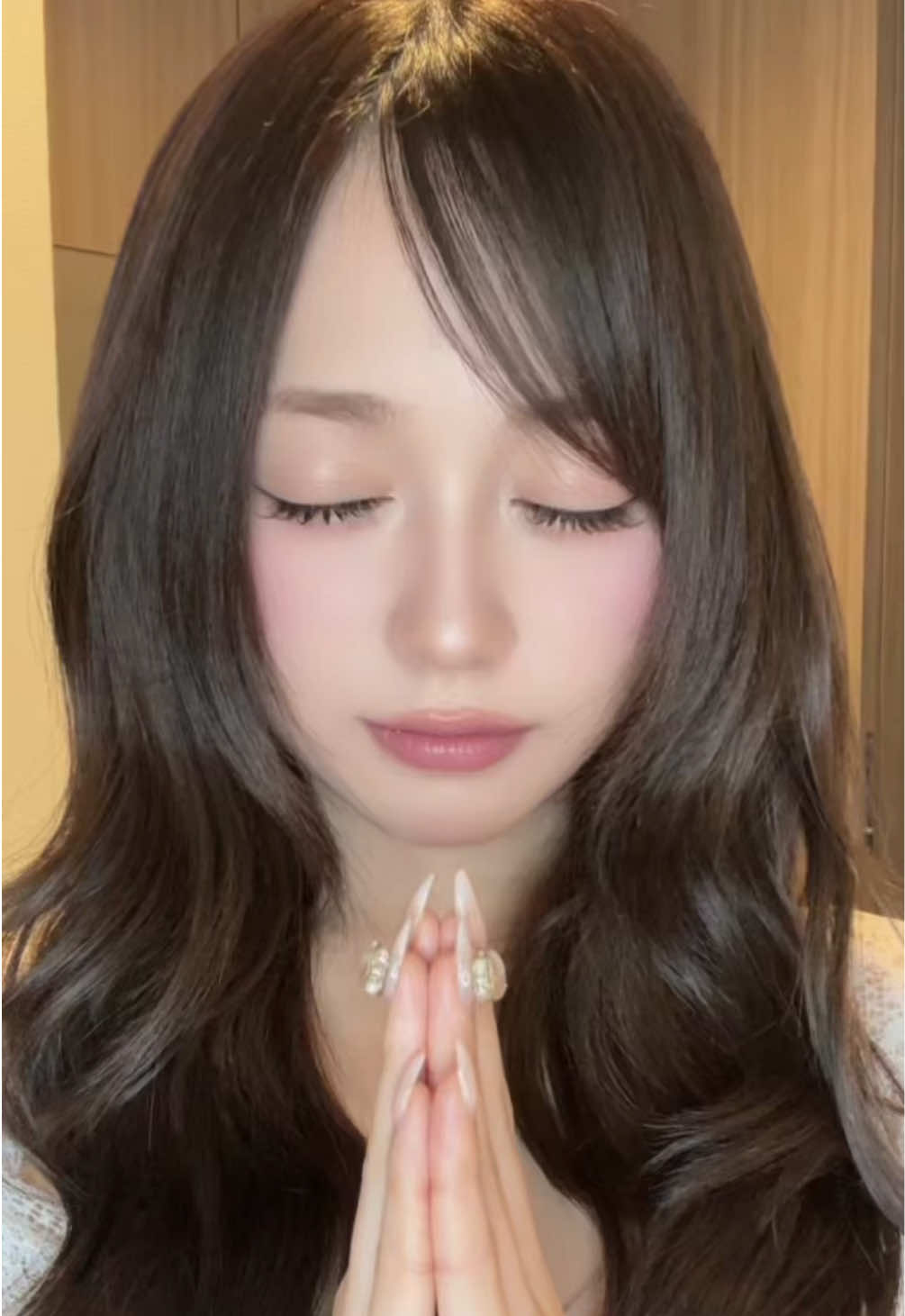 @유리나(ユリナ)🍒🌙