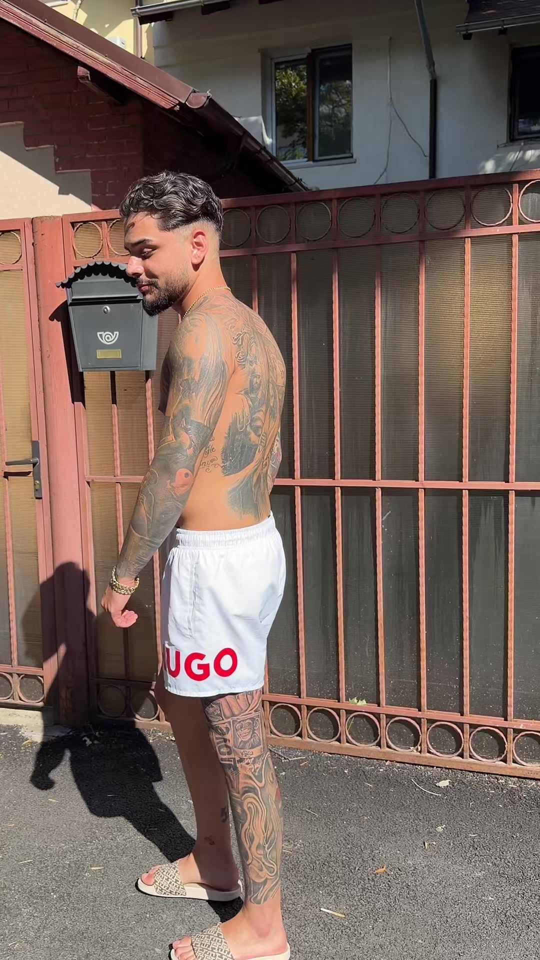 @mariombx