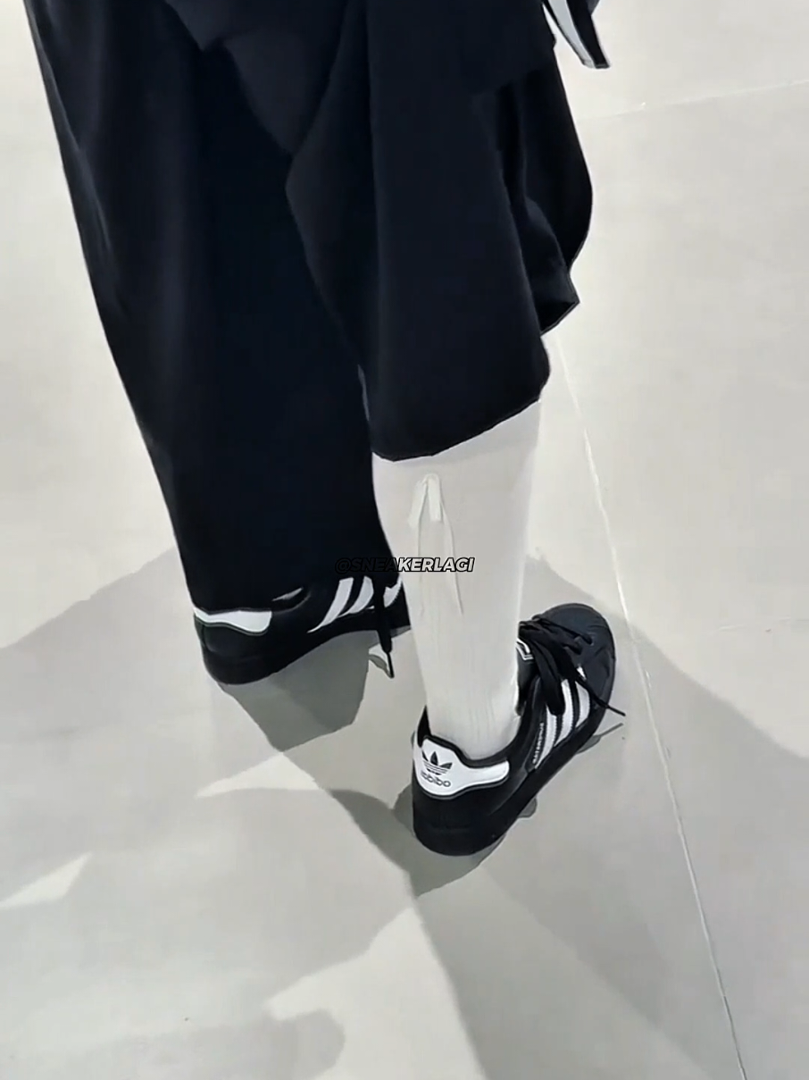 @𝙎𝙉𝙀𝘼𝙆𝙀𝙍𝙇𝘼𝙂𝙄