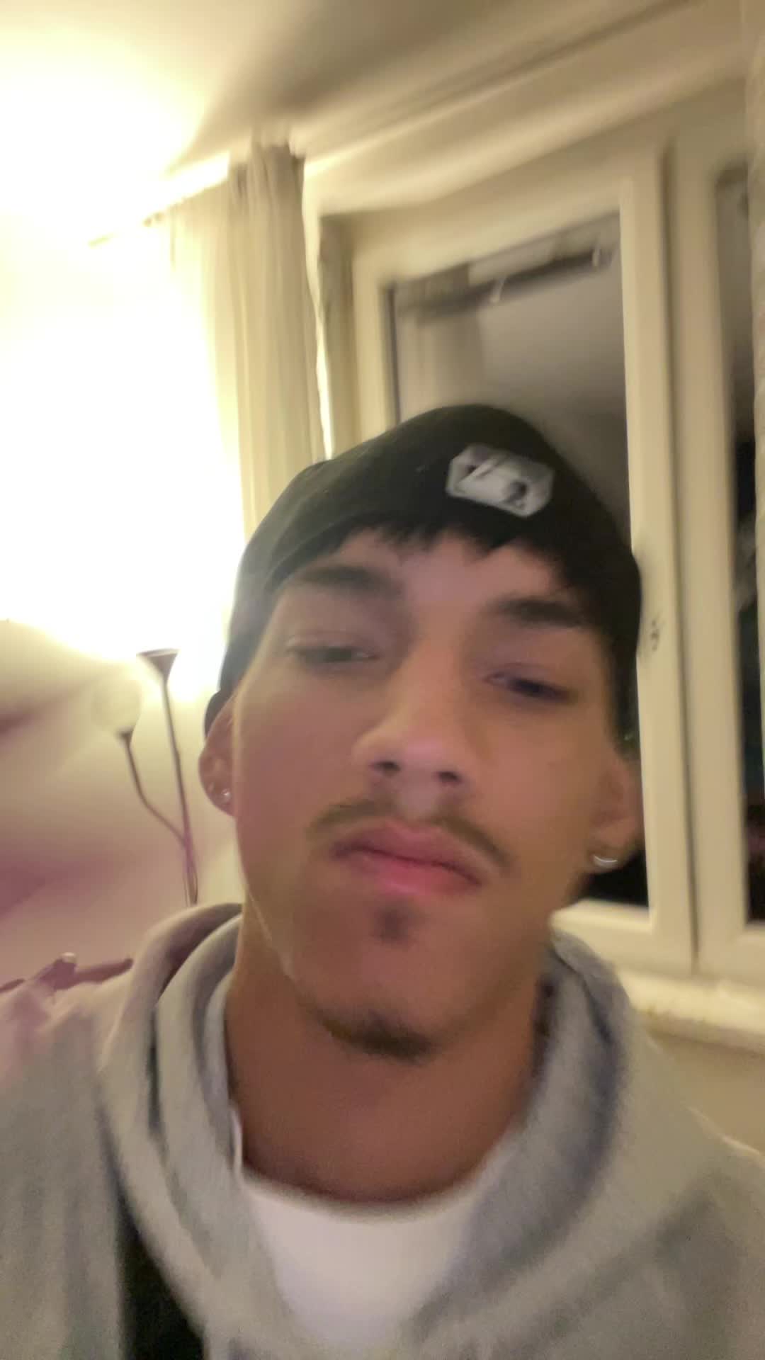 @JURYN