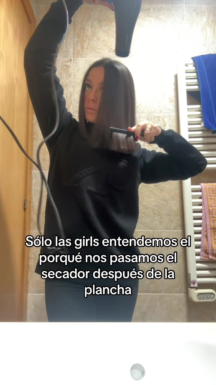 @laaurapraats